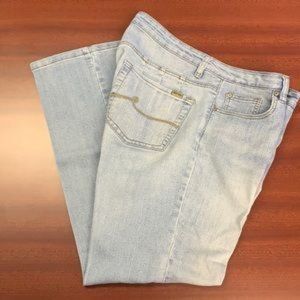 Circular jeans